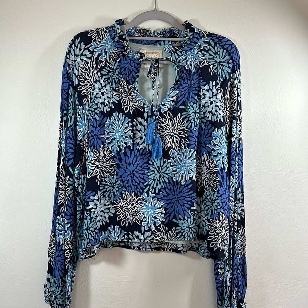 STS Sail to Sable Floral Long Sleeve Cropped Top, M